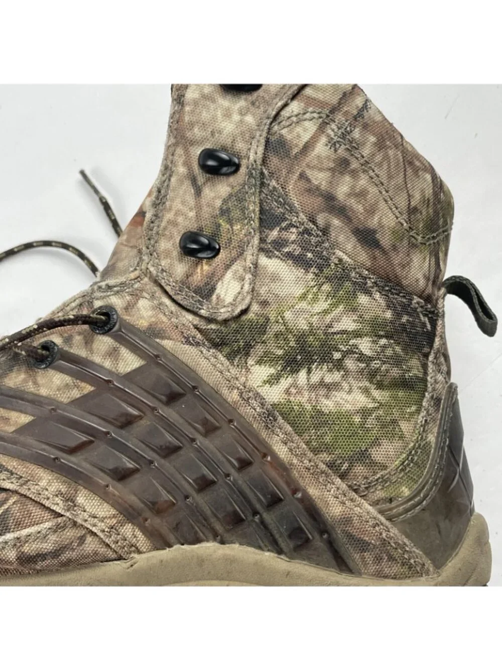 Cabela’s Dry-Plus Hunting Boots Camo Men’s 10W Scent Eliminator Vibram Sole